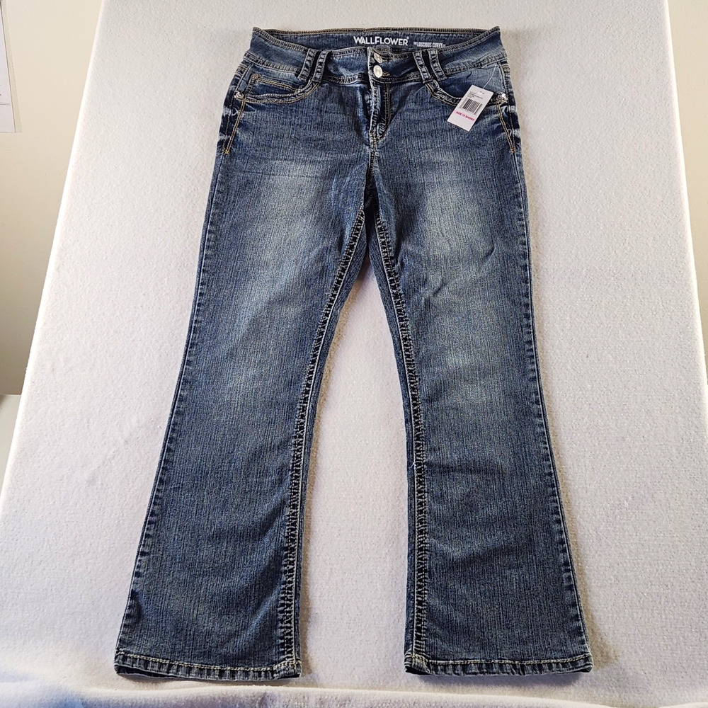 Wallflower Luscious Curvy Fit Bootcut Jeans Size 13 Med Wash NWT